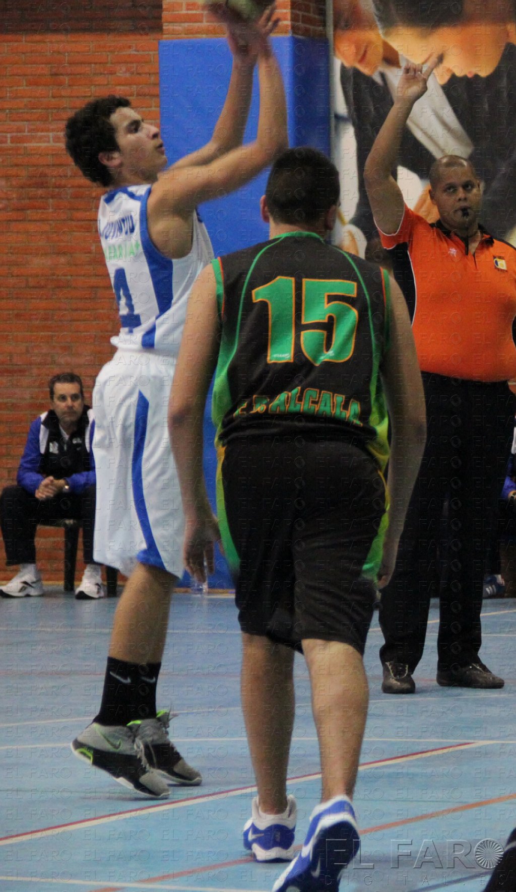 El Juventud gana al CD Montera (63-72)