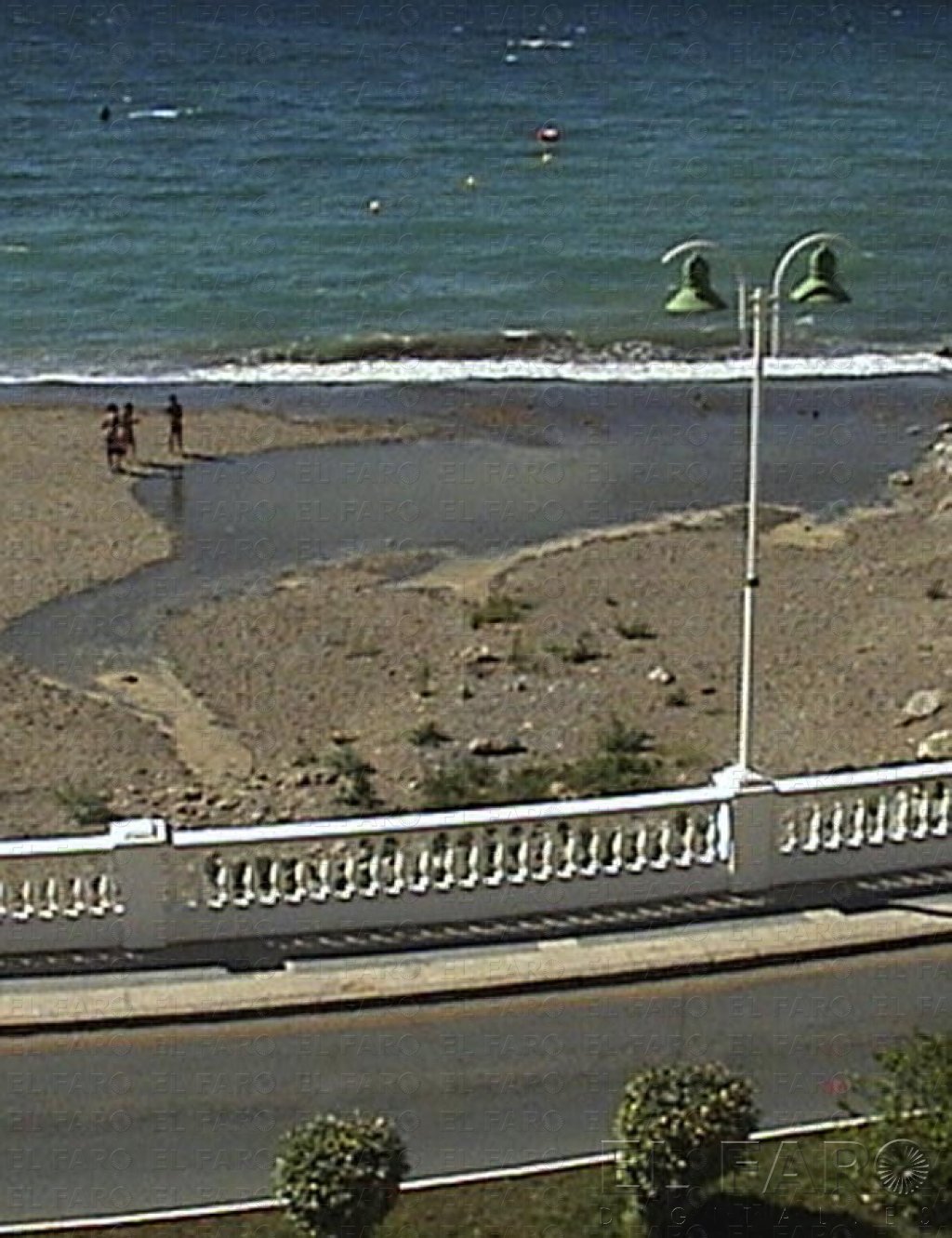 Los Verdes denuncia que la existencia de vertidos en las playas “es real”