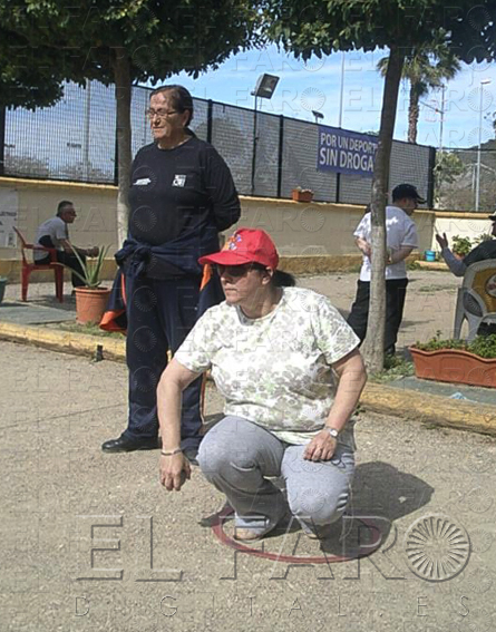 José Domínguez aumenta la ventaja