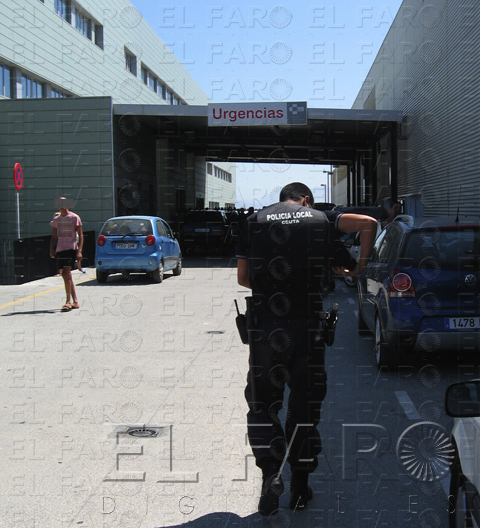 Un individuo atropella a una mujer y su hija y se da a la fuga