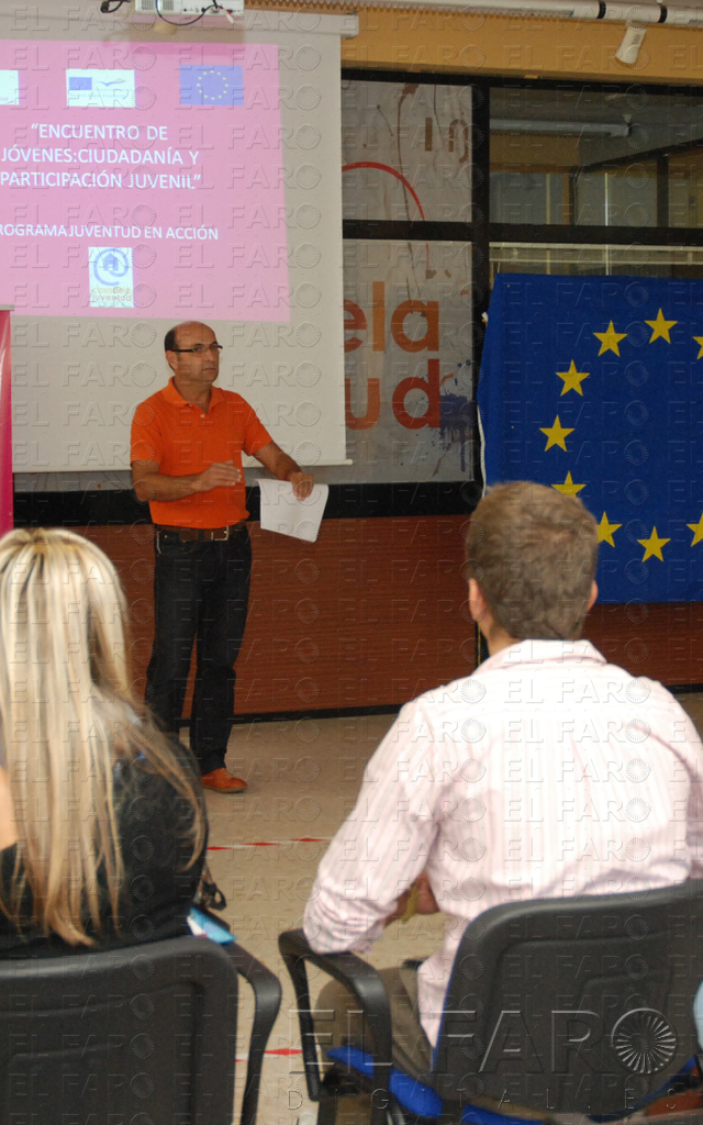 Los jóvenes ceutíes deben acercarse a las oportunidades laborales de Europa