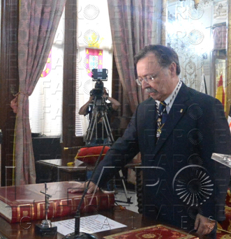Vivas asegura que pondrá todo su esfuerzo “para que sea la legislatura del diálogo y el encuentro”