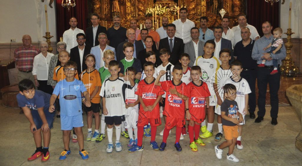 La Federación celebra el rezo musulman y la ofrenda a la Patrona