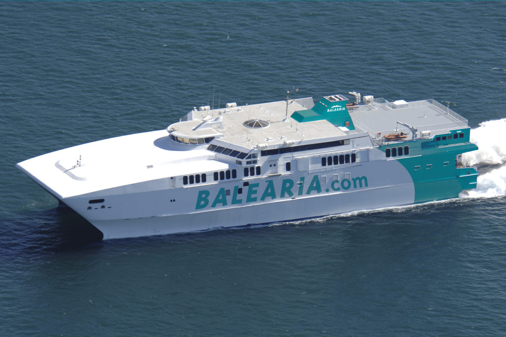 El Faro - Baleària reprograma los servicios de la línea Ceuta-Algeciras por la OPE