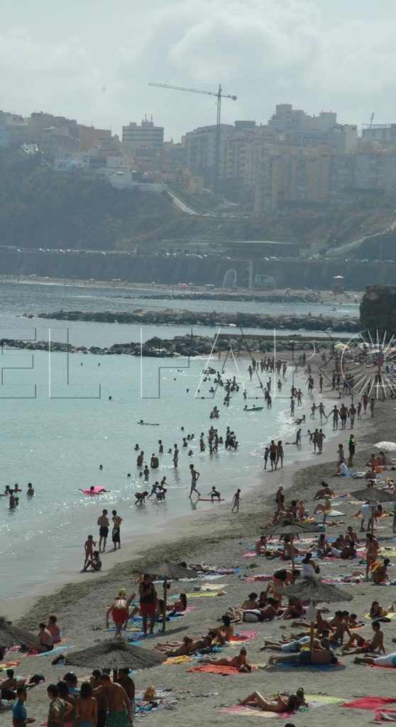 El Plan de accesibilidad de playas pasa revisión técnica en Contratación