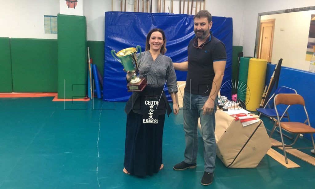 Cristina Garcés gana el autonómico de kendo