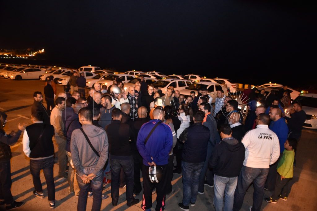 Delegación dará orden para permitir el paso de taxis al Tarajal