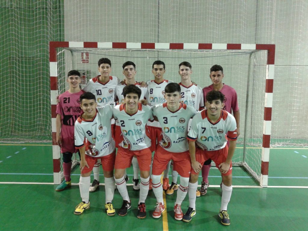 Derrota portuaria y quejas por la actitud de uno de los colegiados