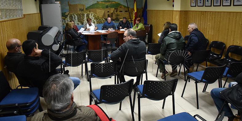 Las barriadas ya tienen a su comisión para reunirse con Vivas