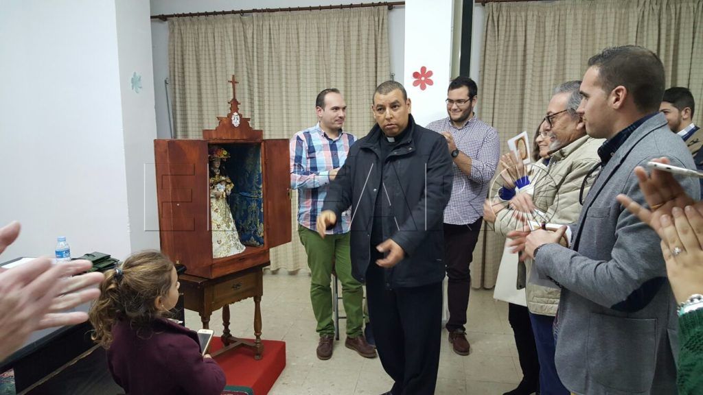 El ‘Rocío’ establece una capilla itinerante de su titular