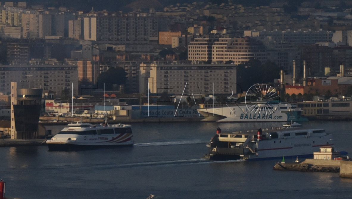Servicios Turísticos aún puede bonificar a los ausentes unos 7.000 billetes de barco