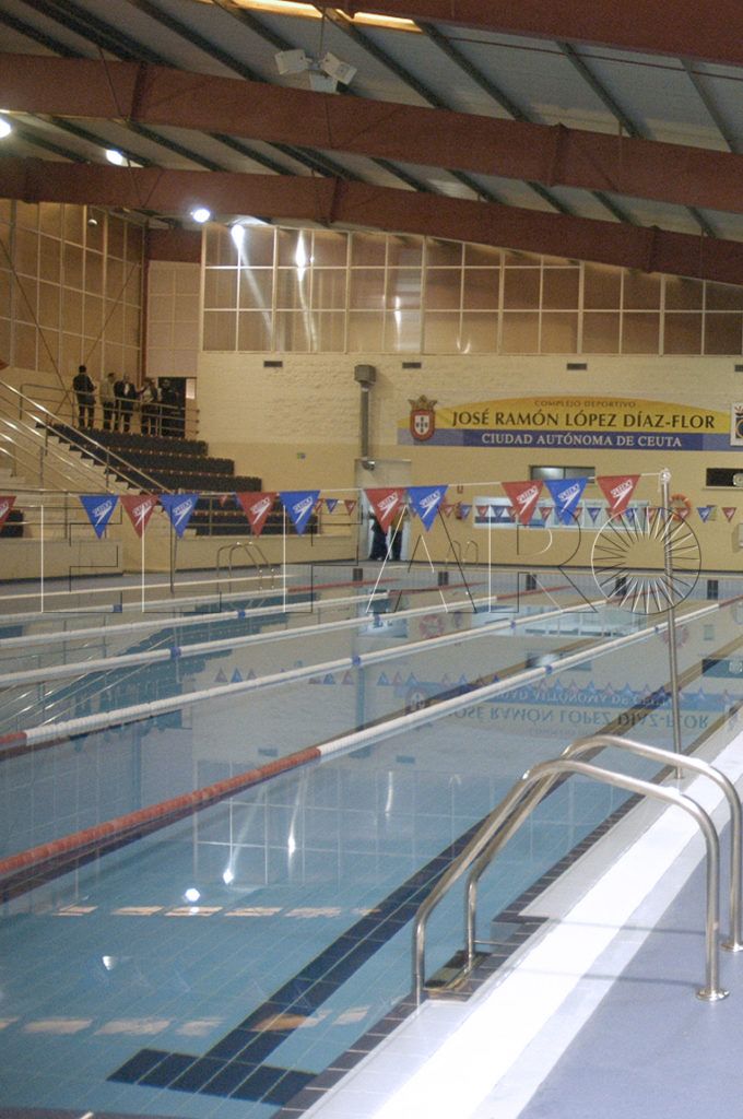 El ICD desiste de la licitación del servicio de monitores de natación
