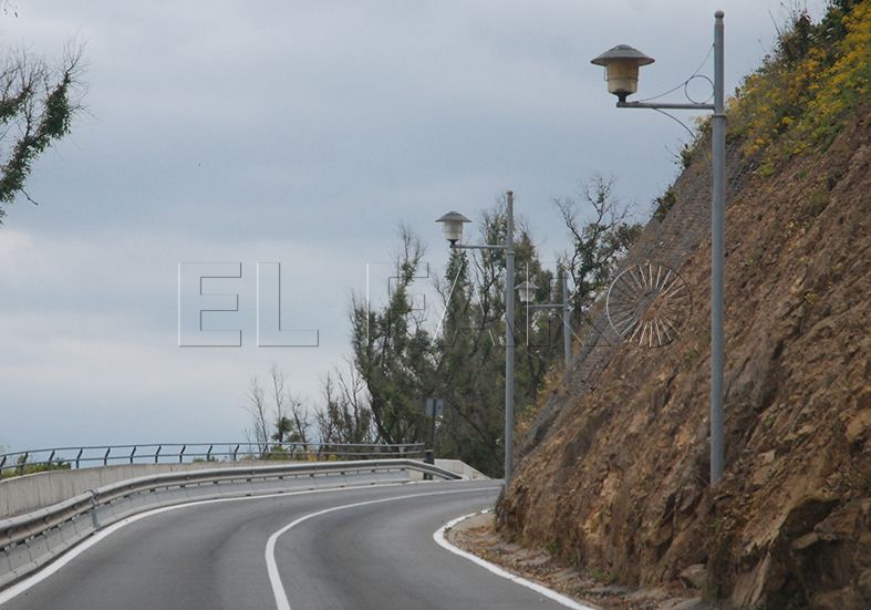 Les piden un año de cárcel por robar el cableado de las farolas del Hacho