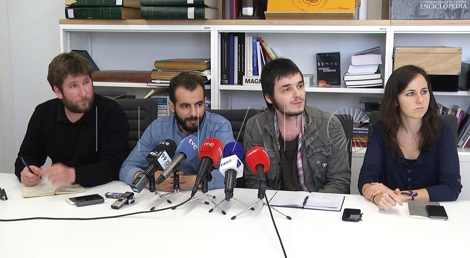 Podemos respalda a Faitah tras sufrir amenazas por defender a los MENA