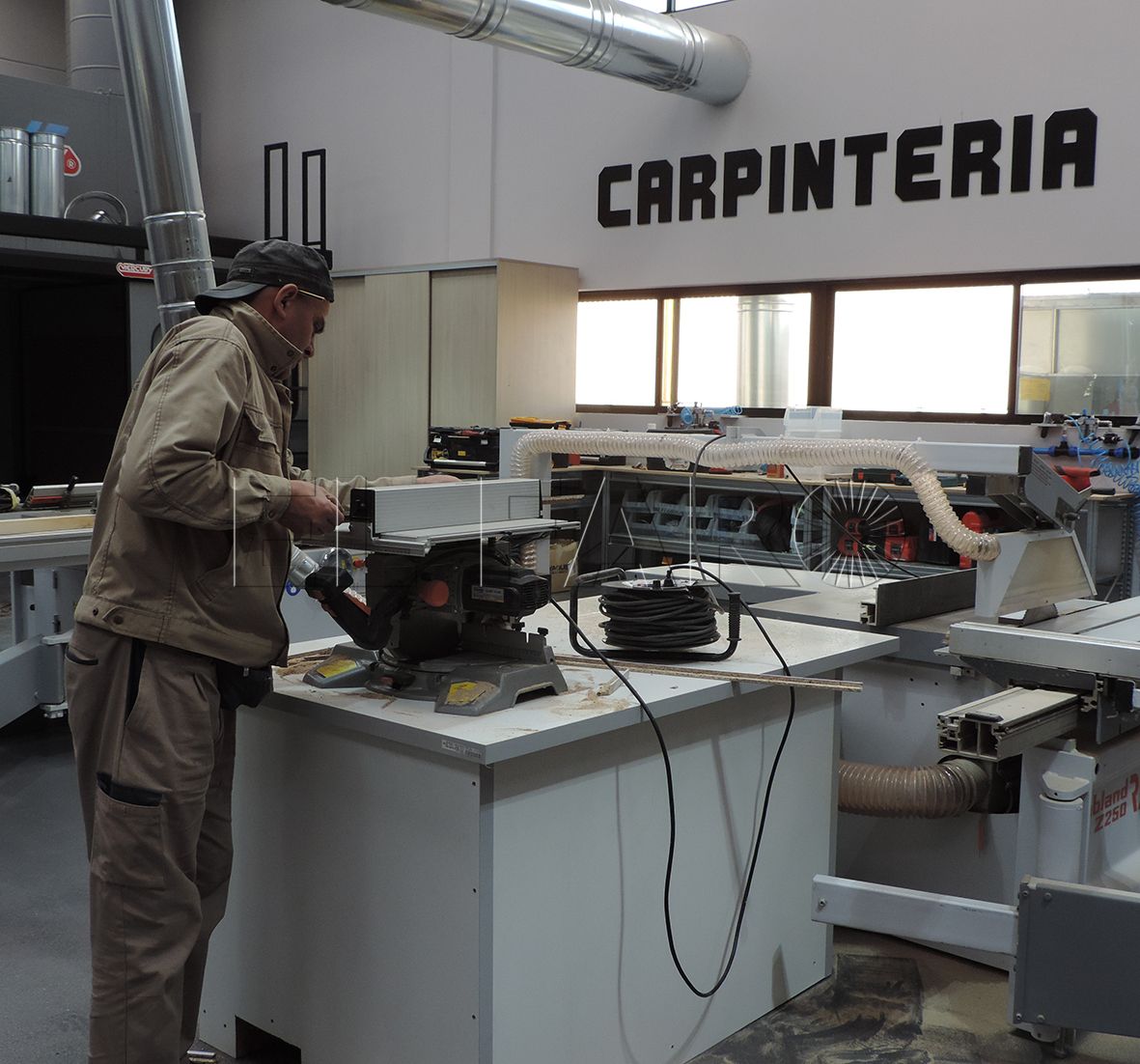Ceuta y Melilla donde más cae la creación de empresas en tres meses