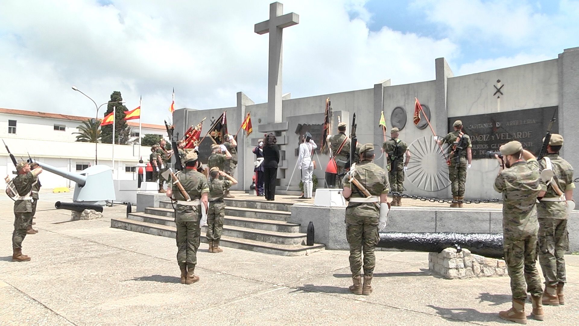Artillería homenajea a sus caídos