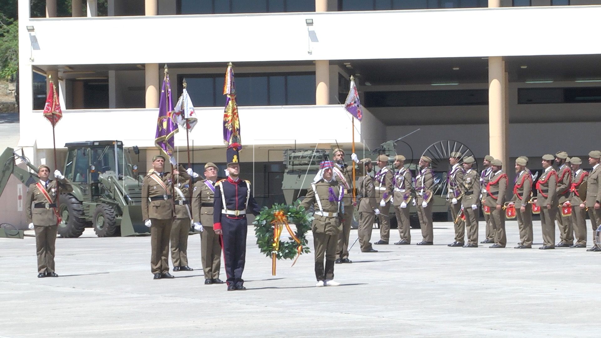 El Estandarte del RING-7 ya tiene la 2ª Corbata de la Laureada de San Fernando