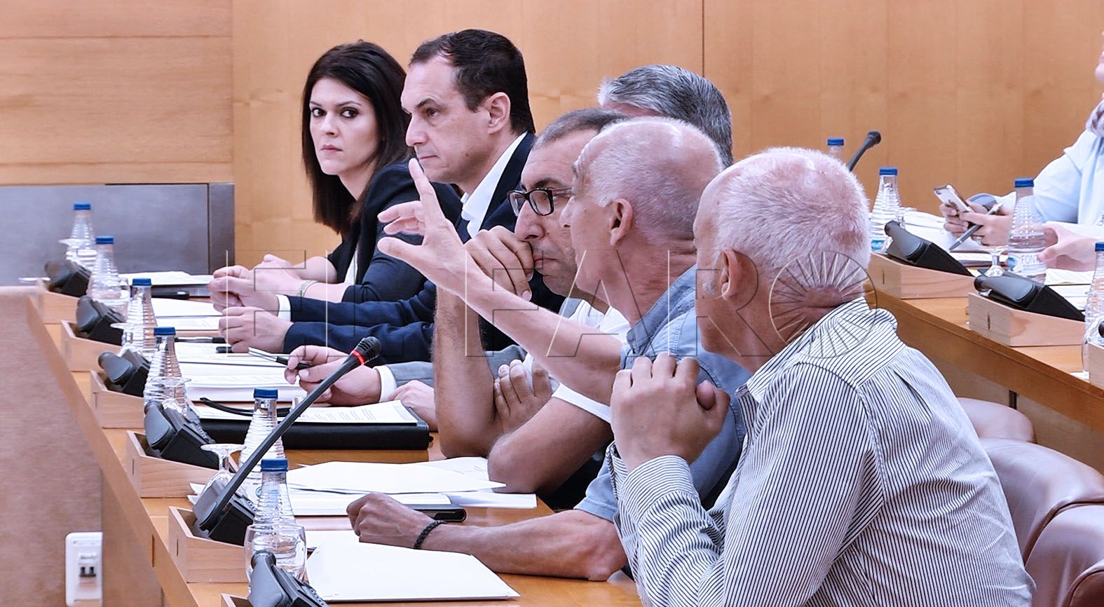 “Me corto las manos antes de ir con el PP”