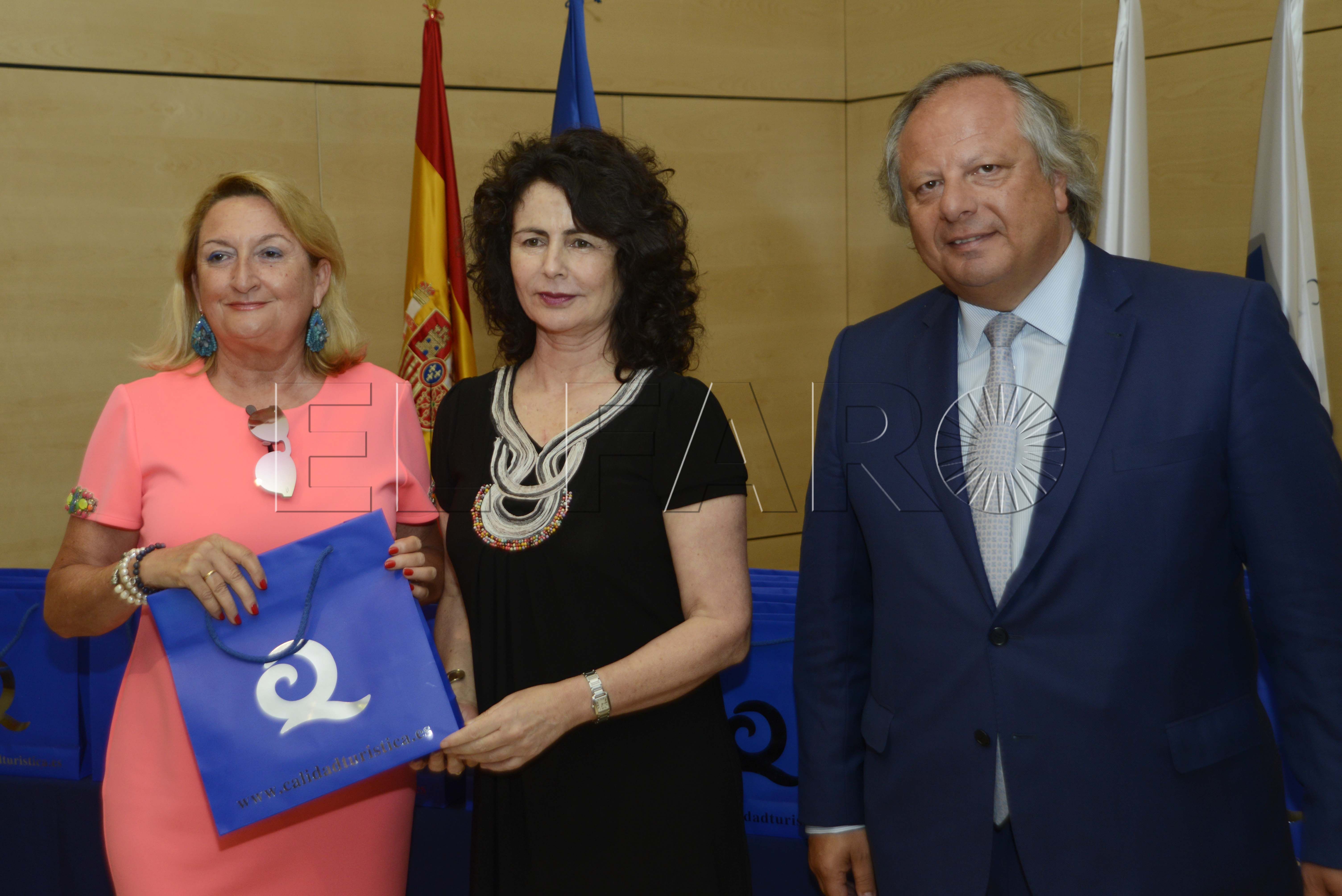 Las playas de la Ribera y el Chorrillo vuelven a escribirse con Q de calidad turística