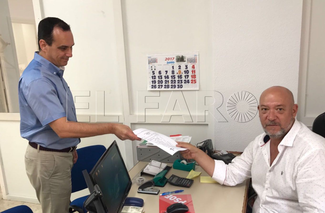El PSOE de Ceuta confirma a Enrique Moya que presentó su precandidatura a las primarias fuera de plazo