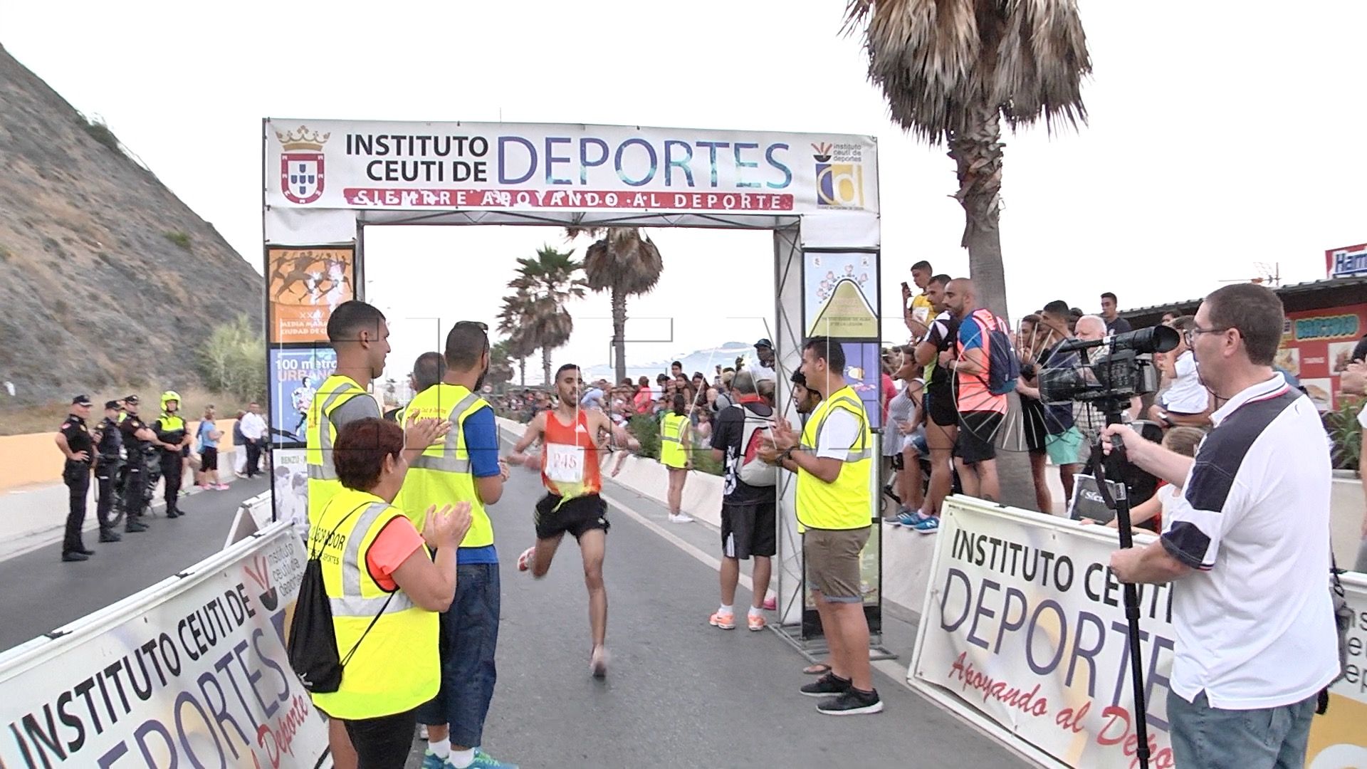 Triunfo para Ayoub El Ouarzigui y María Bohórquez en la XXIV Carrera Nocturna de San Juan