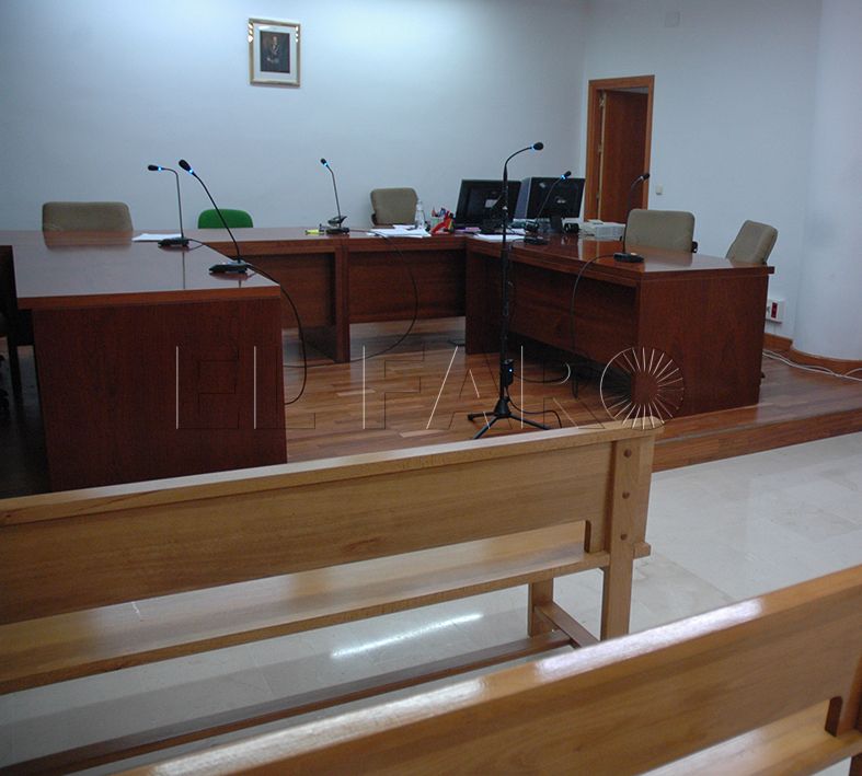 Se enfrenta a 5 años de cárcel por un atraco con violencia