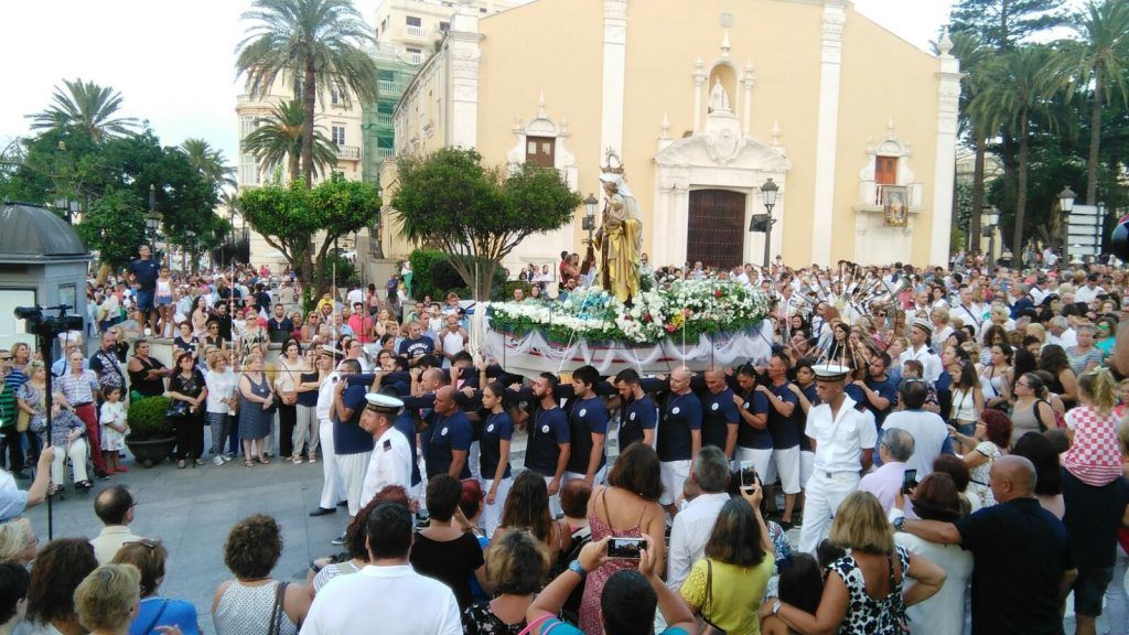 Fervor y devoción por la Reina de los Mares