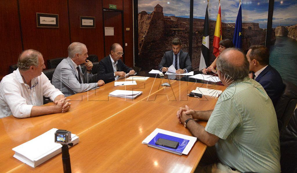 Puestas las bases para la venta del último de los edificios de ‘La Manzana’