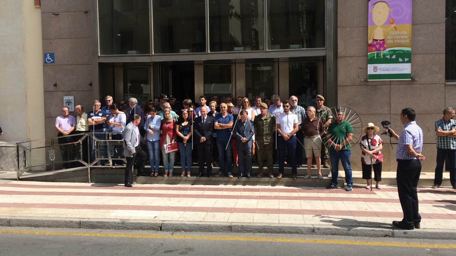 Minuto de silencio en homenaje a Miguel Ángel Blanco y a todas las víctimas del terrorismo