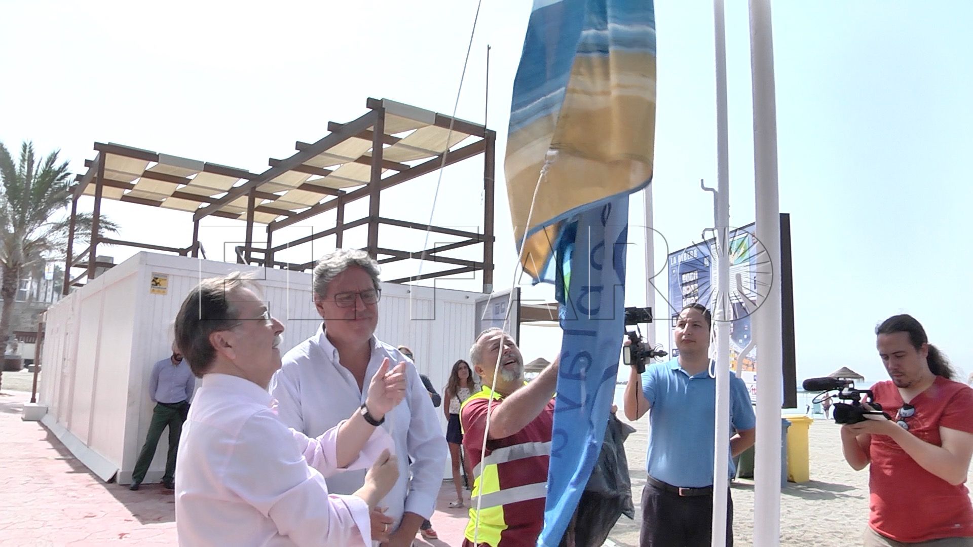 Vivas y Carreira izaron las banderas que demuestran la calidad de la Ribera y del Chorrillo