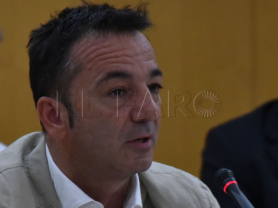 Ramos se compromete a apoyar a los salazoneros