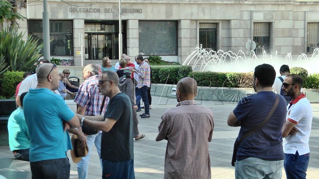 Los comerciantes del Tarajal contratarán seguridad privada a cambio de la reapertura de la Puerta Norte