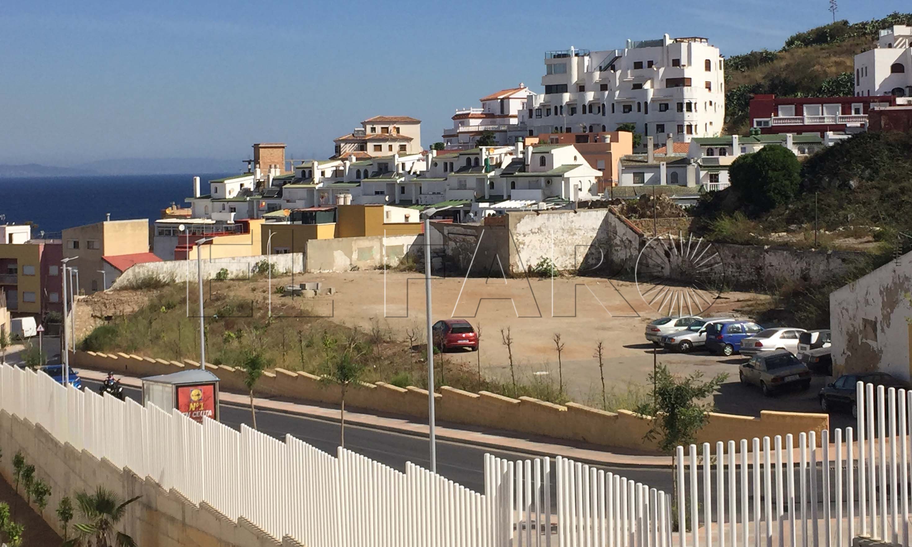 El asfaltado del parking de Pozo Rayo se iniciará en el próximo curso universitario