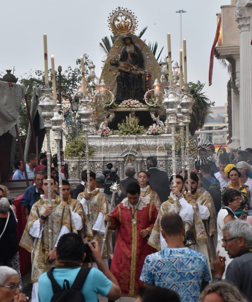 La Virgen de África sale hoy al encuentro de sus hijos a las 20.00 horas