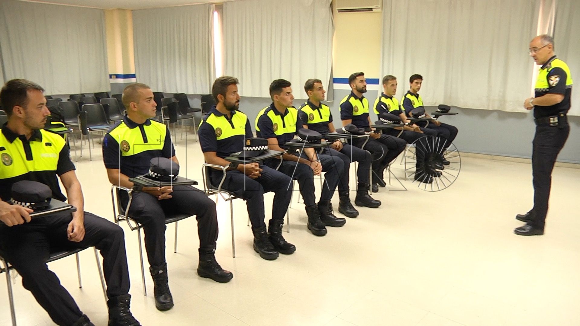 Los policías locales en prácticas comienzan la academia