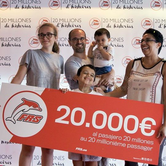 Una franco-marroquí, ganadora del concurso de 20.000 euros de FRS