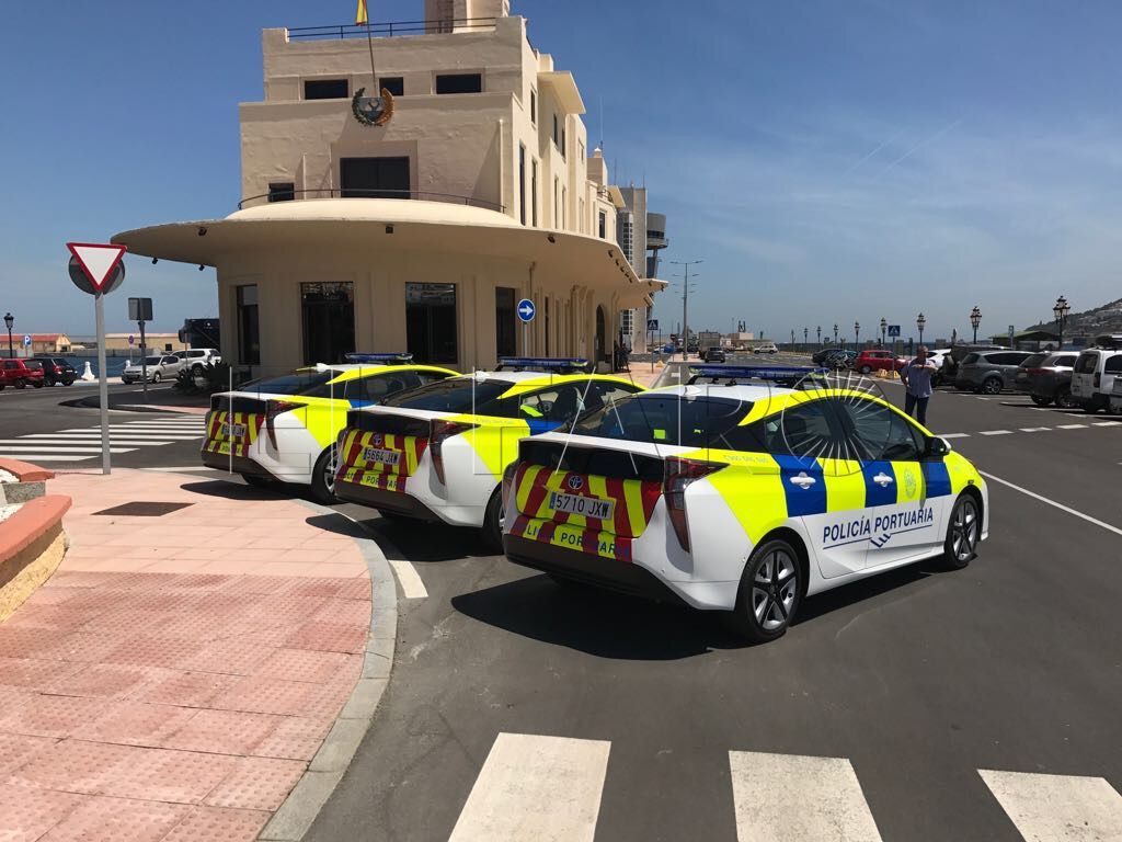 La Autoridad Portuaria, incorpora tres nuevos vehículos híbridos para su Policía