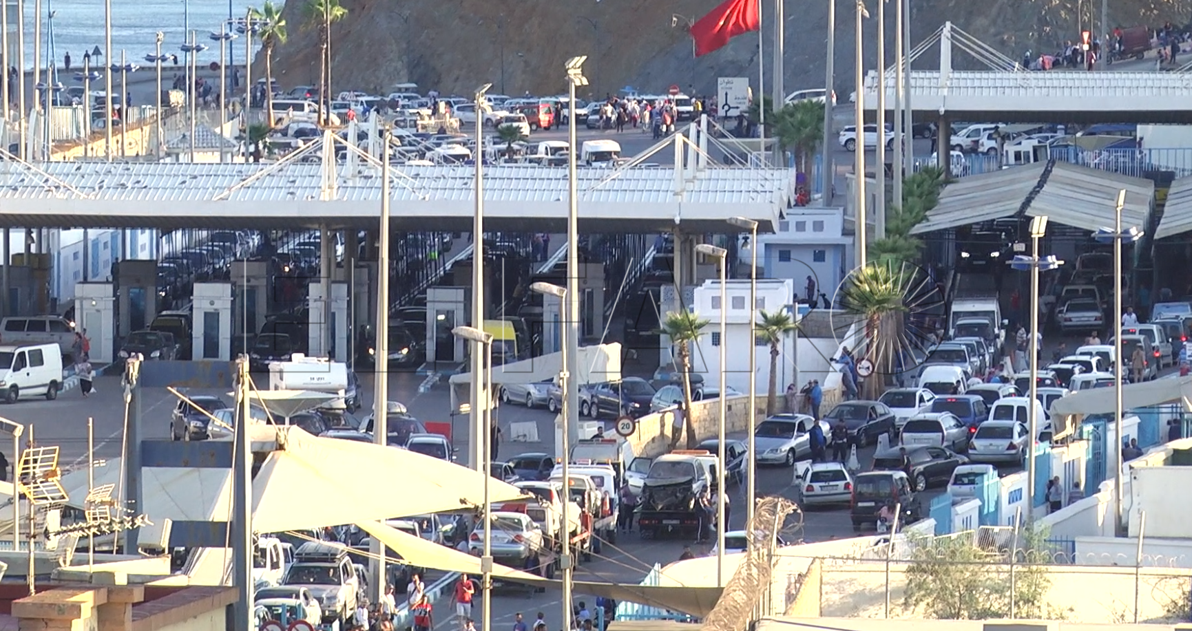 La frontera bloqueada, de trasfondo la tragedia por las fallecidas