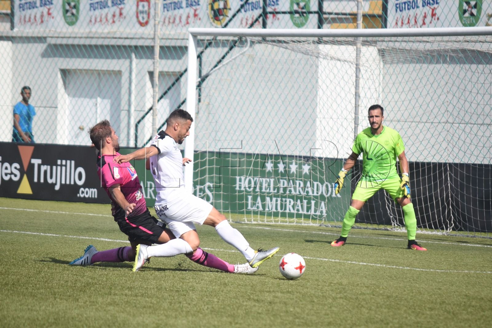 El Ceuta gana al Ciudad de Lucena por 4 a 0