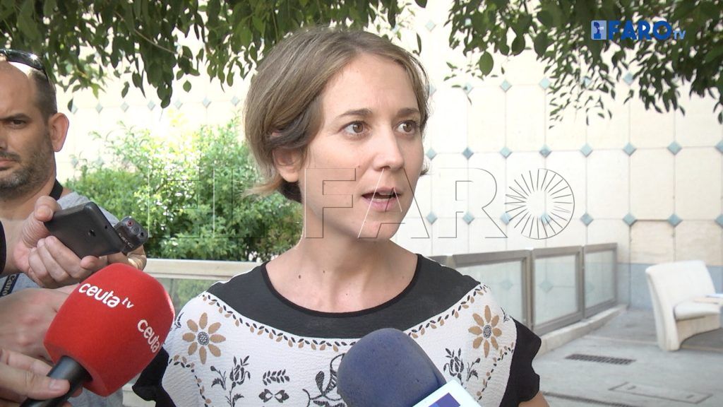 La portavoz de IU en el Parlamento Europeo denuncia las políticas “represoras” de la UE en su Frontera Sur