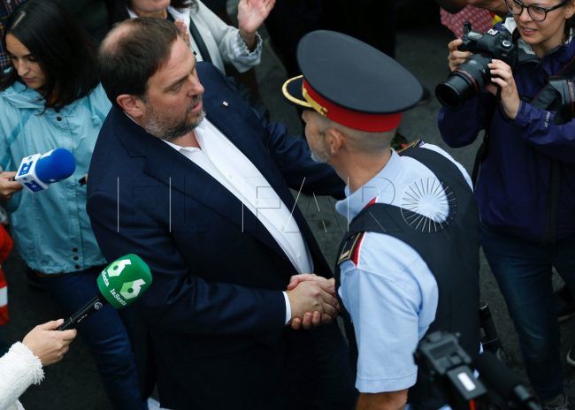 Junqueras pide que le dejen salir de la cárcel para las elecciones