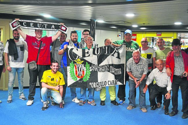 El Ceuta estuvo acompañado en el ‘Nuevo Mirador’
