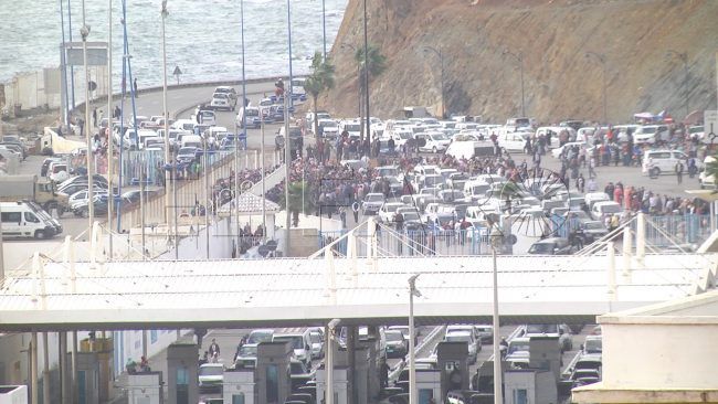 Nueva jornada de colapsos en la frontera