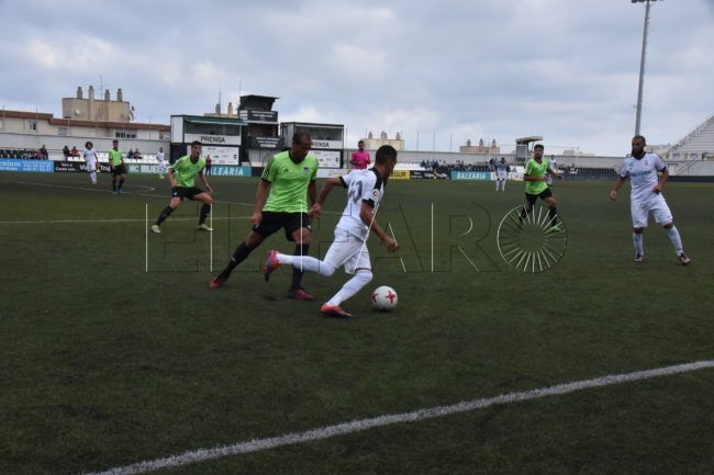 El Ceuta suma y sigue en el ‘Murube’ tras ganar al Onubense (1-0)