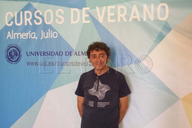El Faro - “Que se vaya a la mierda el sistema, el profesorado y el Gobierno”