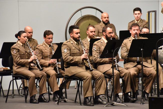 Marchas militares y encuentros bélicos por el Día de las Fuerzas Armadas 2018