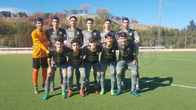 El Sporting vuelve a perder fuera de casa y entra en descenso (5-0)