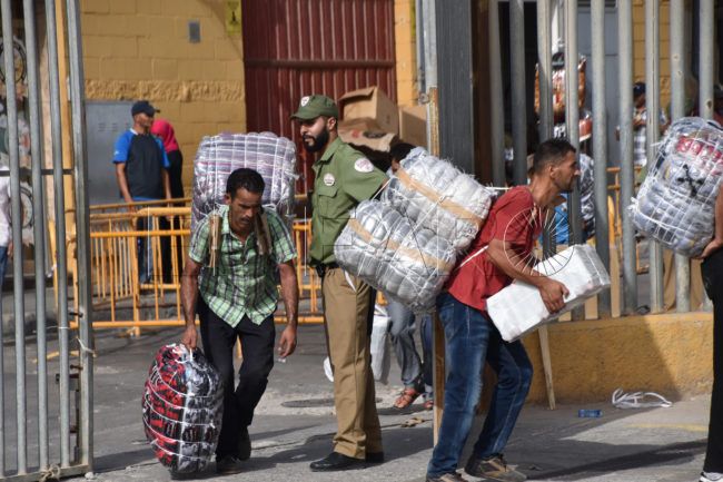La Fase II del Tarajal explica que la empresa “no es pirata” a Marea Negra