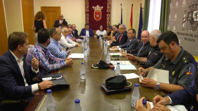 Los empresarios piden la puesta en marcha de las medidas acordadas para la frontera