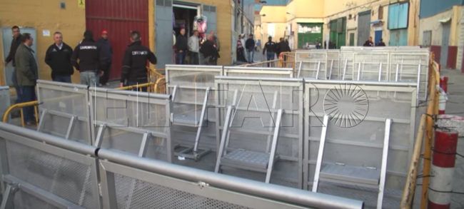 El Tarajal II sigue sin actividad por la negativa de los porteadores a abonar la tasa